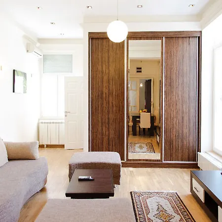 Appartement 2 Bedroom Square *