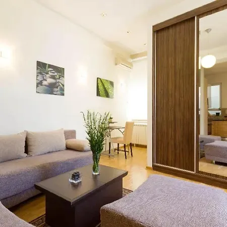 Appartement 2 Bedroom Square