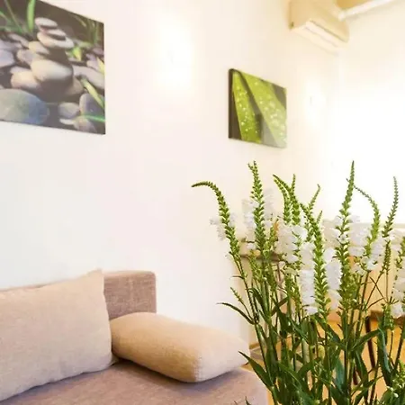 Appartement 2 Bedroom Square *